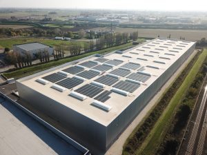 Analisi dei consumi per il dimensionamento di un impianto fotovoltaico industriale su capannone aziendale