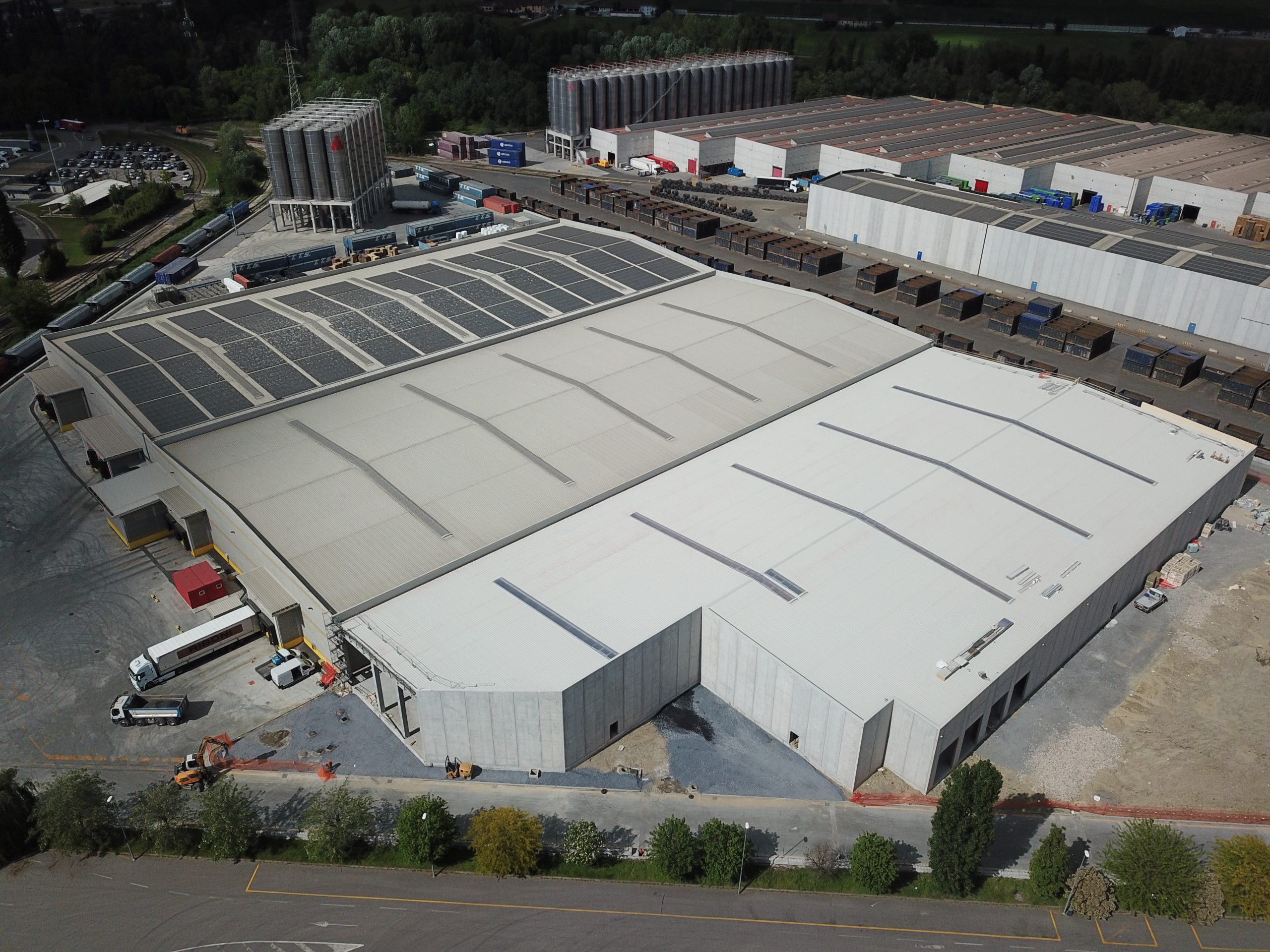 Isol Sistem Srl Cremona Copertura industriale e fotovoltaico