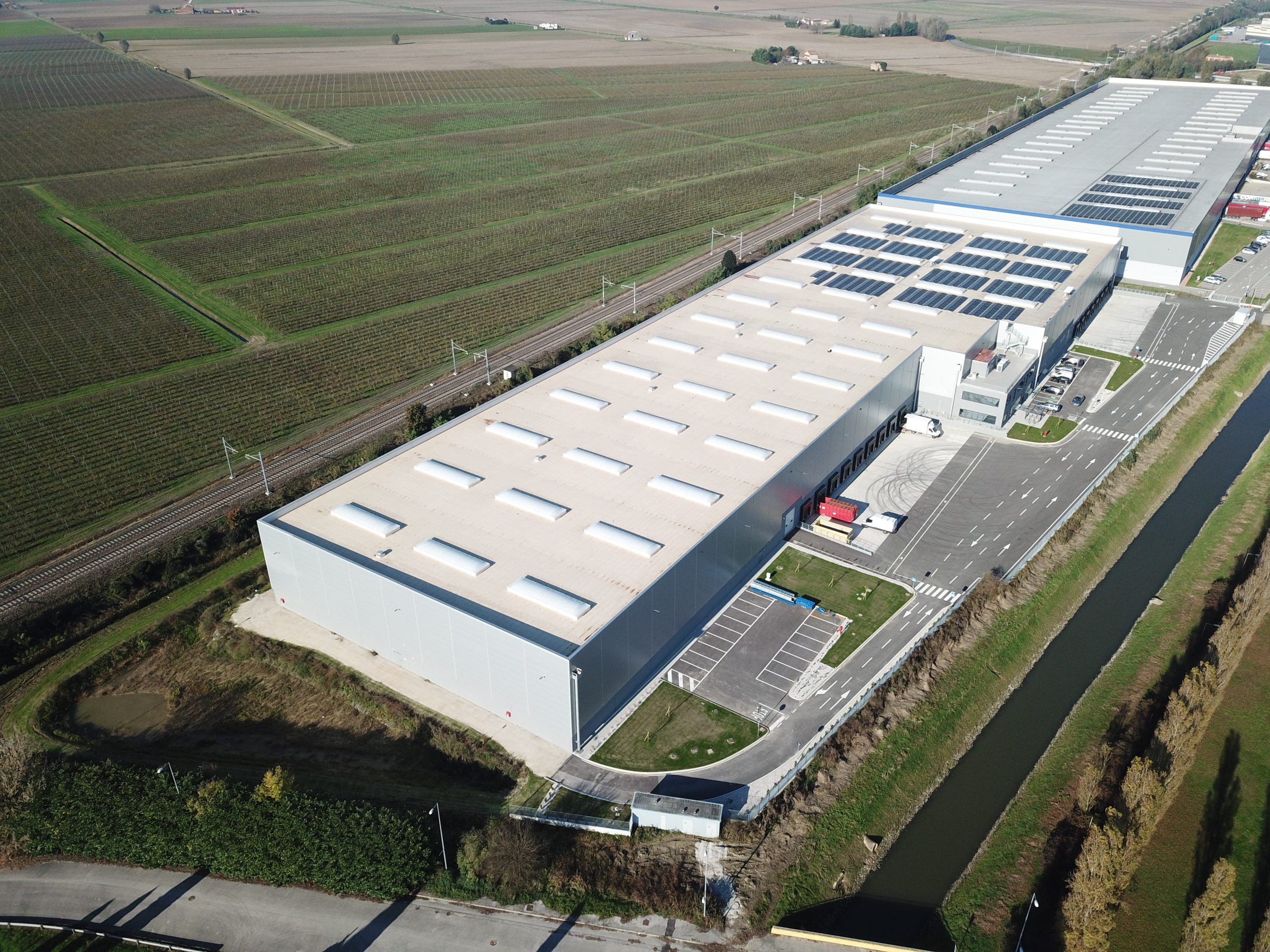 Vescovana Isol Sistem Srl Coperture e Facciate Industriali