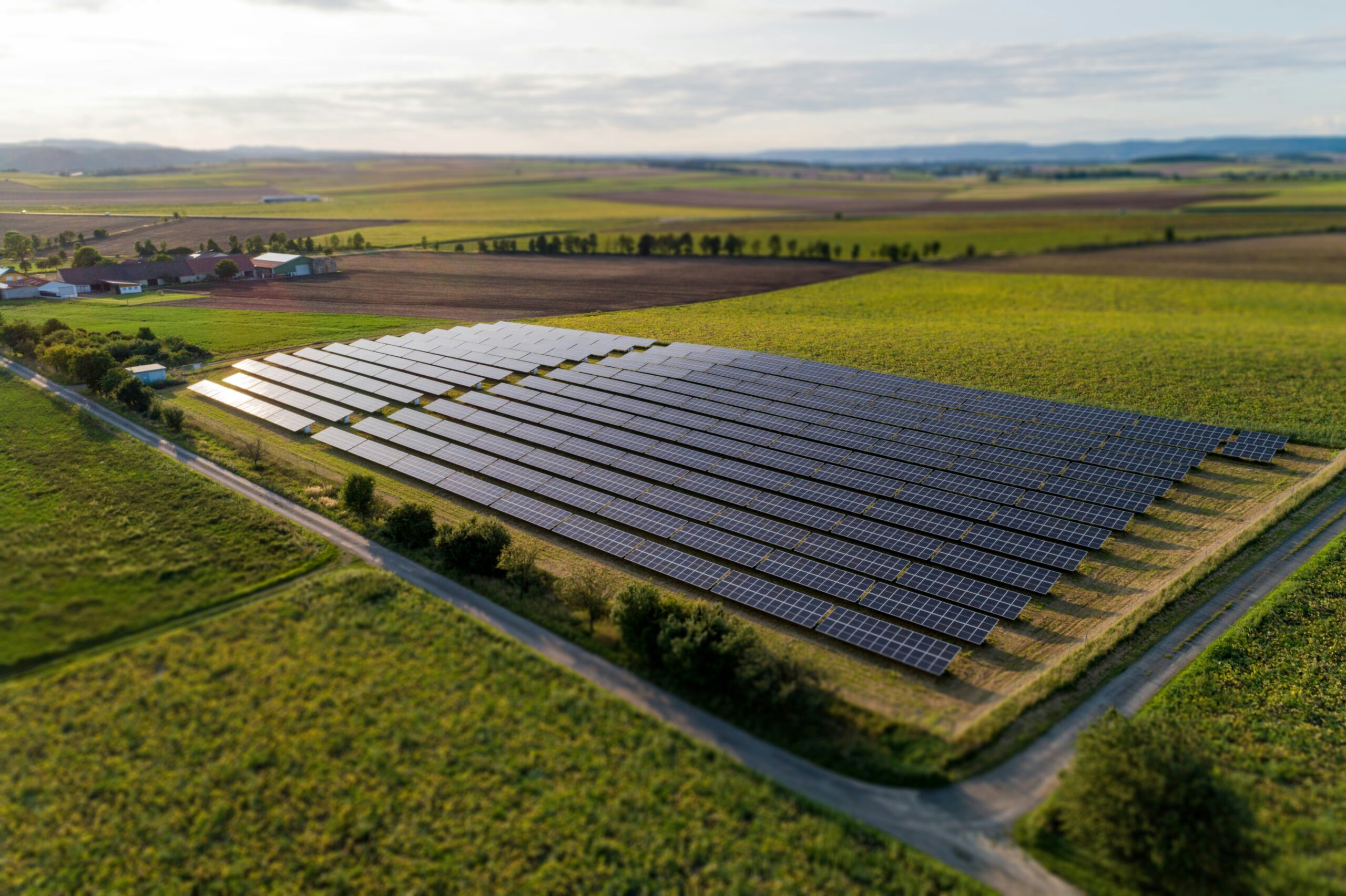 alt="impianti fotovoltaici Isol Sistem"